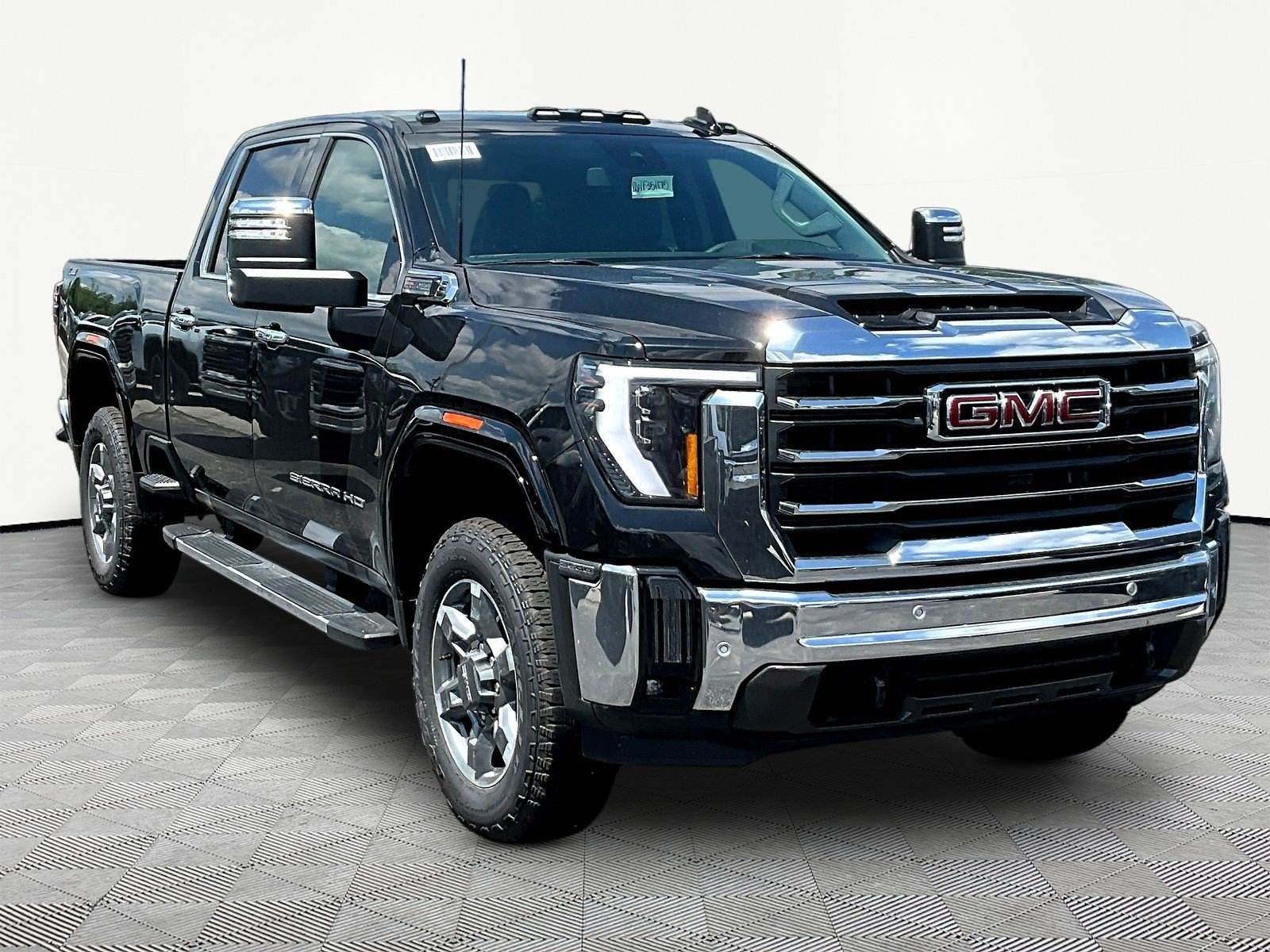 New 2026 GMC Sierra 2500 SLT w/ SLT Premium Package AWD/4WD image 3