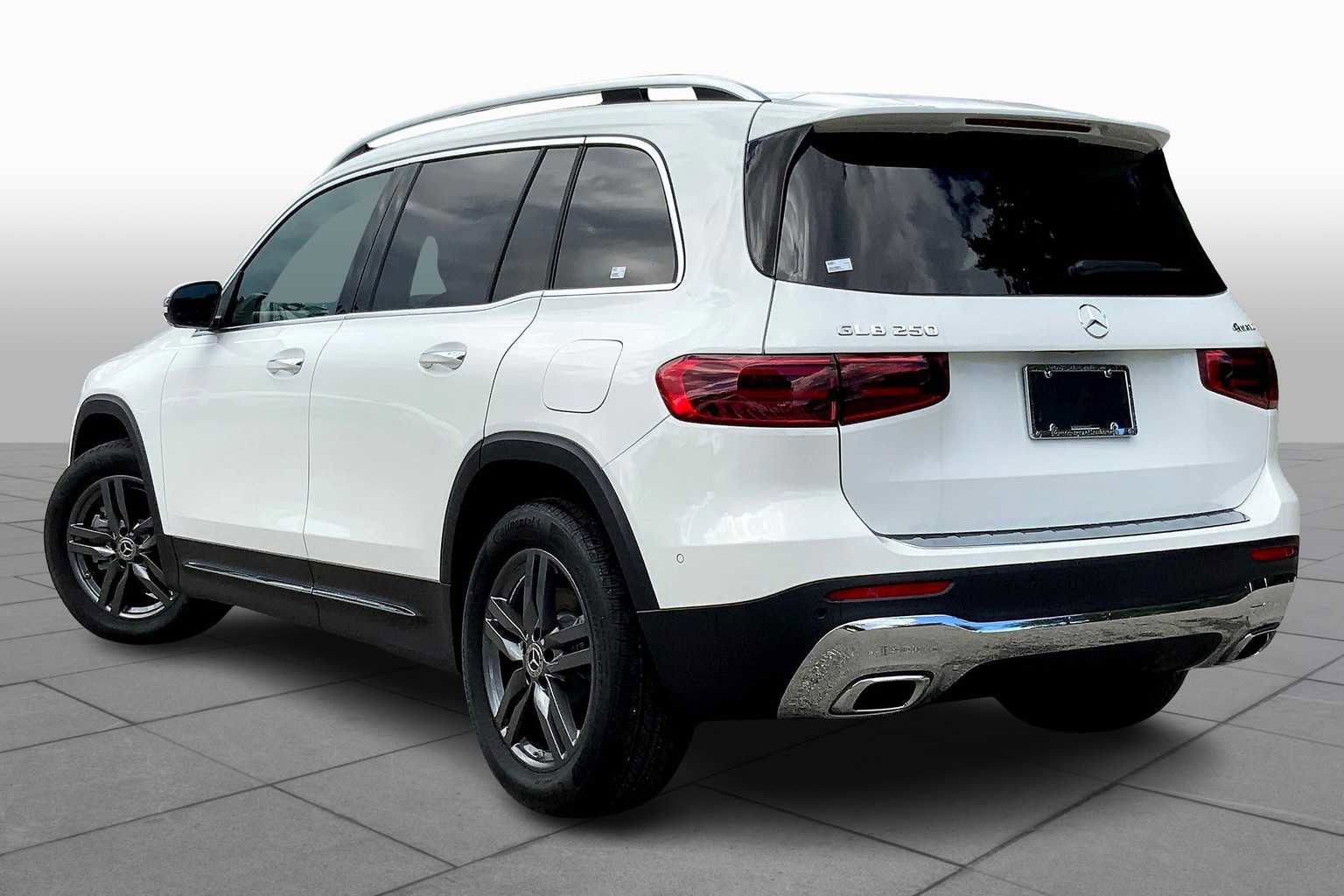 Certified 2026 Mercedes-Benz GLB 250 GLB 250 image 16