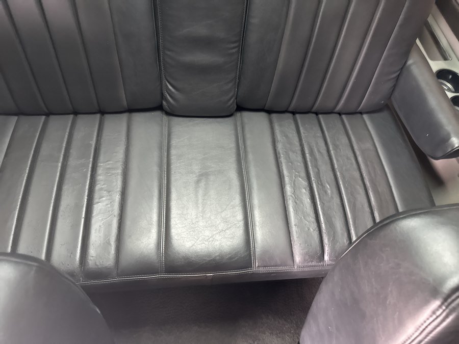 Used 2014 Chevrolet Express 2500 Extended RWD image 38