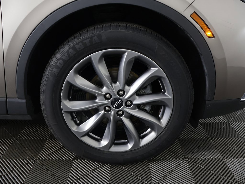 Used 2020 Lincoln Corsair AWD w/ Premium Package image 24