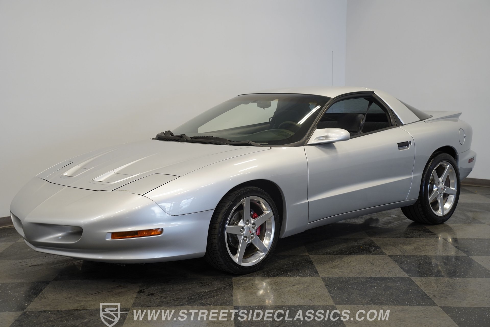 Used 1997 Pontiac Firebird Formula w/ Opt Pkg RWD image 18