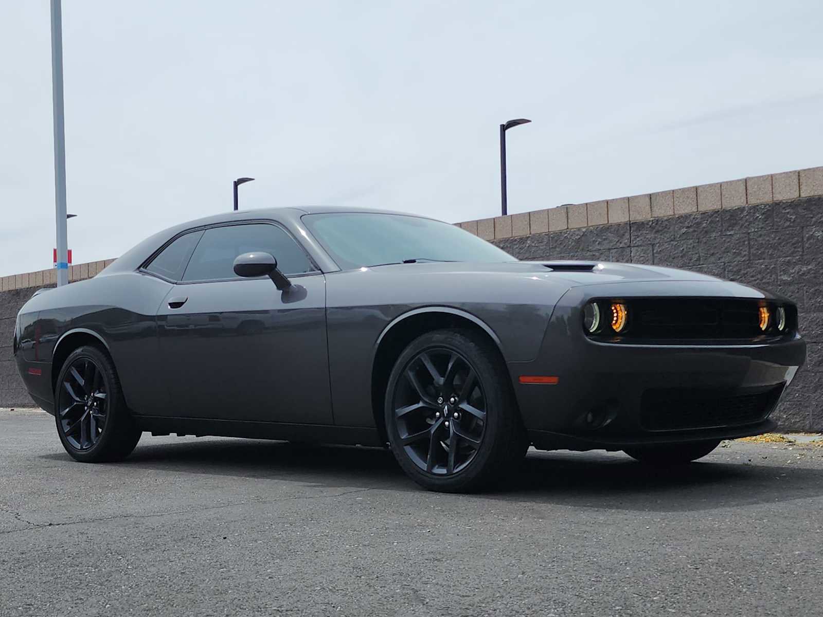 Used 2019 Dodge Challenger SXT w/ Blacktop Package image 3