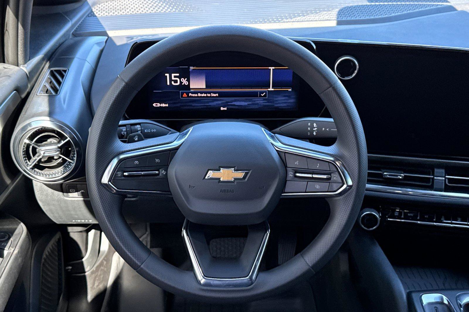 New 2026 Chevrolet Equinox EV LT image 18