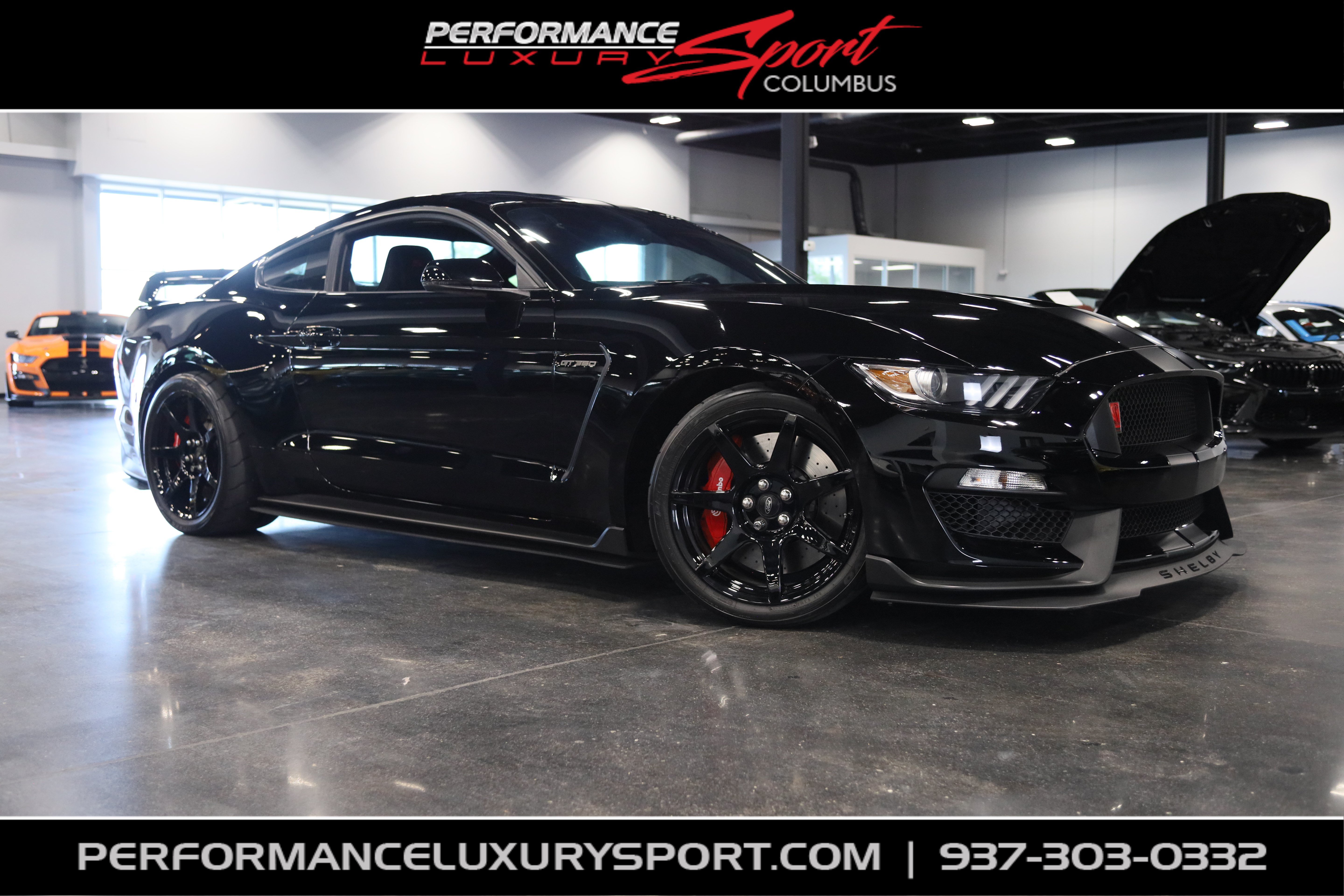 Used 2018 Ford Mustang Shelby GT350R w/ GT350R Equipment Group 920A RWD image 1