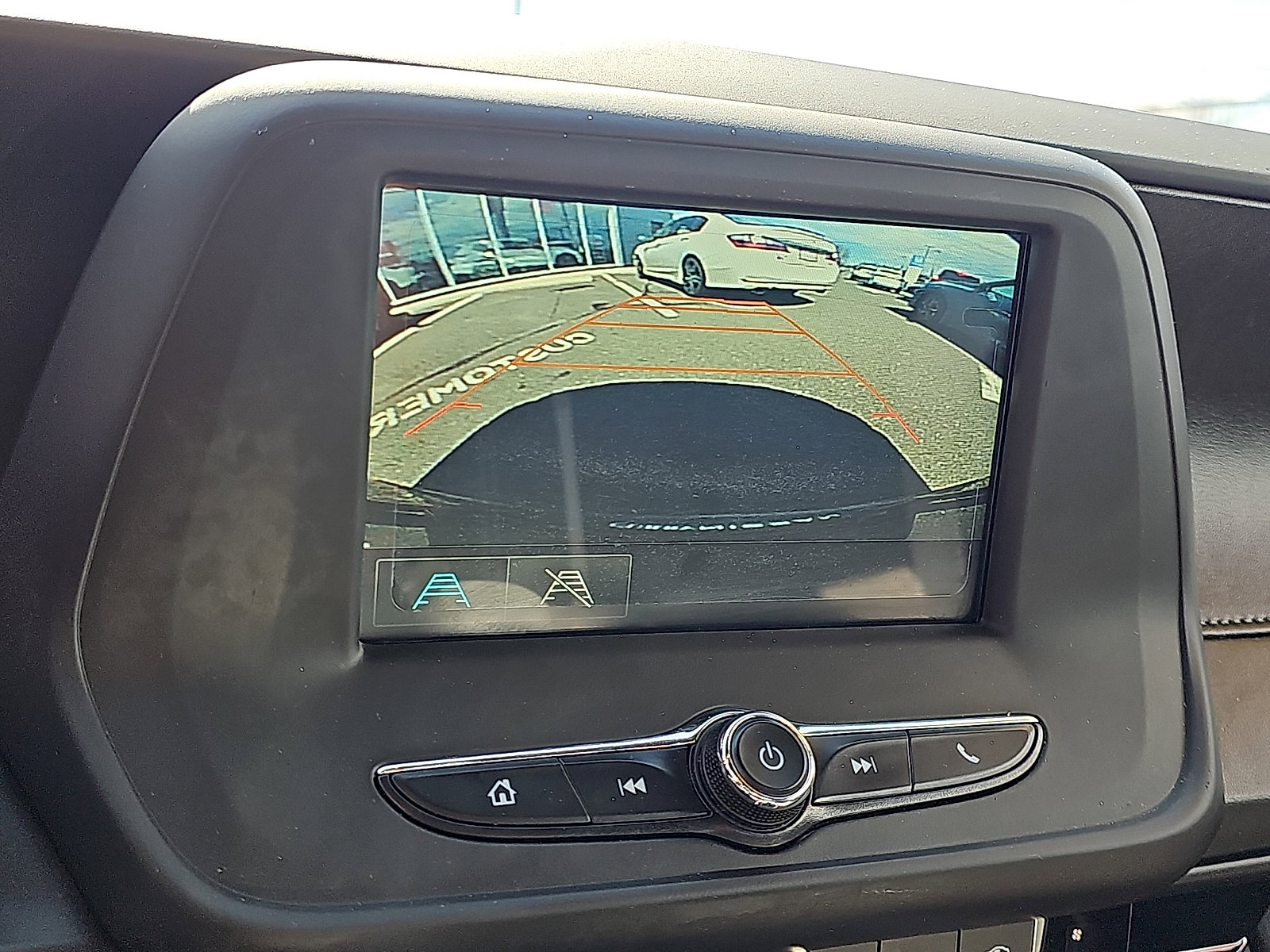 Used 2018 Chevrolet Camaro LT w/ RS Package image 17