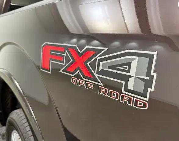 Used 2019 Ford F150 Platinum w/ Max Trailer Tow Package image 8