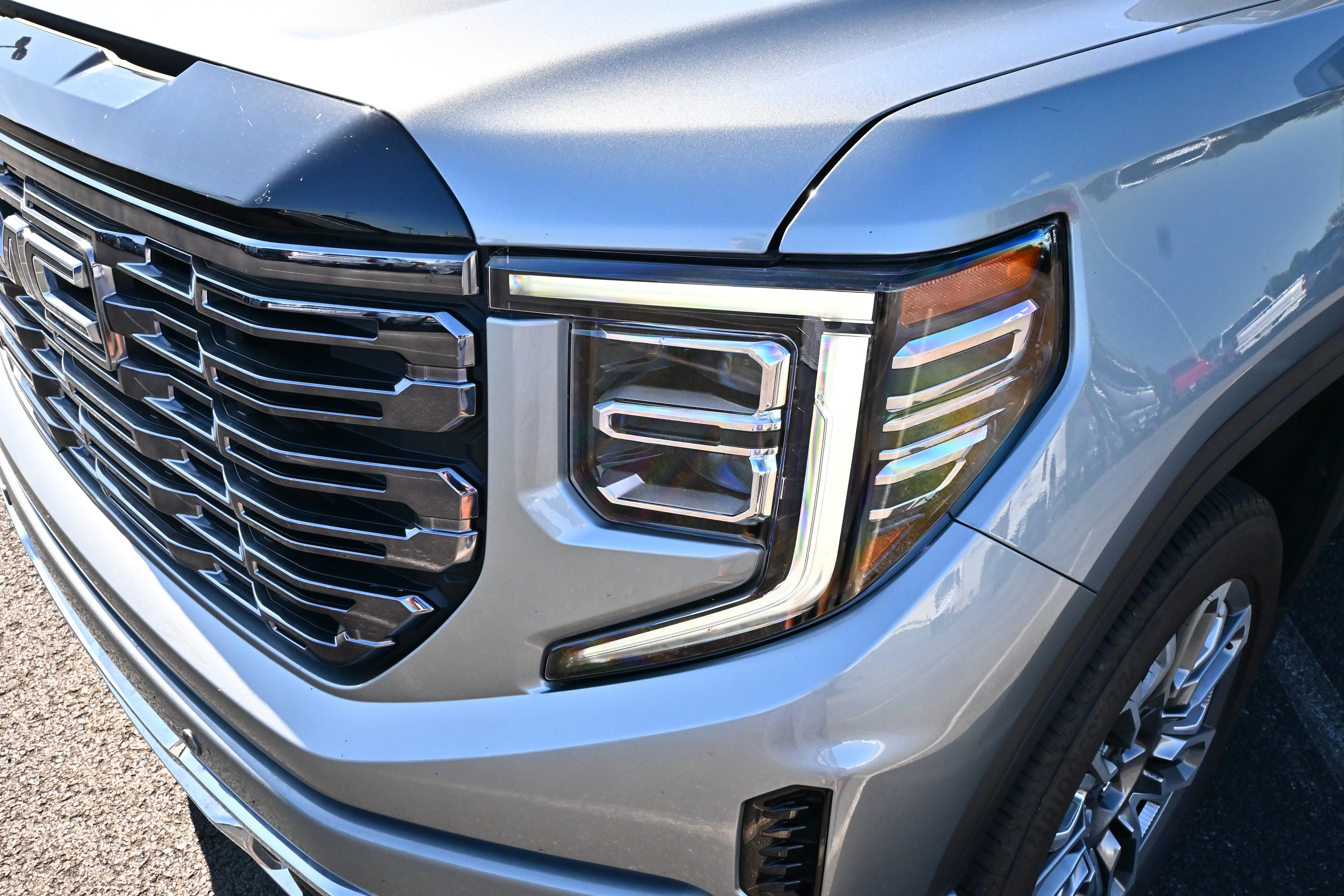 Used 2026 GMC Sierra 1500 Denali Ultimate AWD/4WD image 16