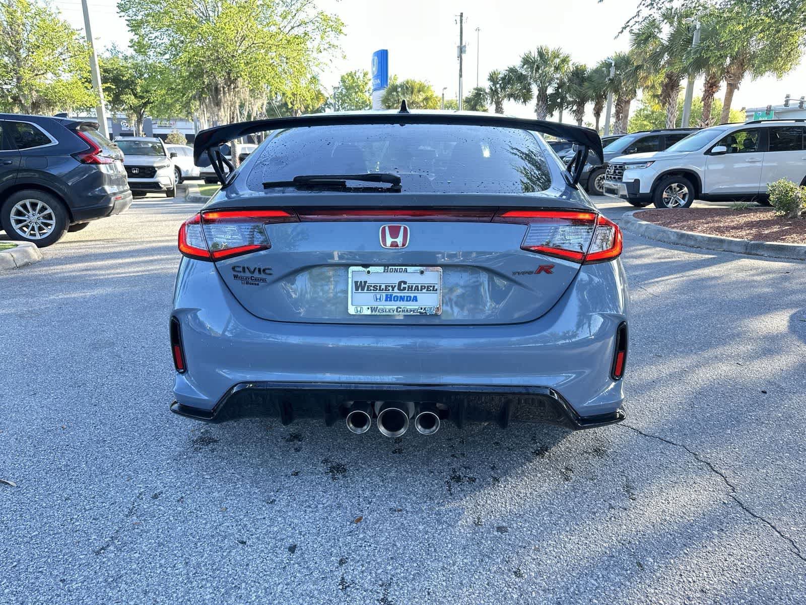 Used 2025 Honda Civic Type R image 5
