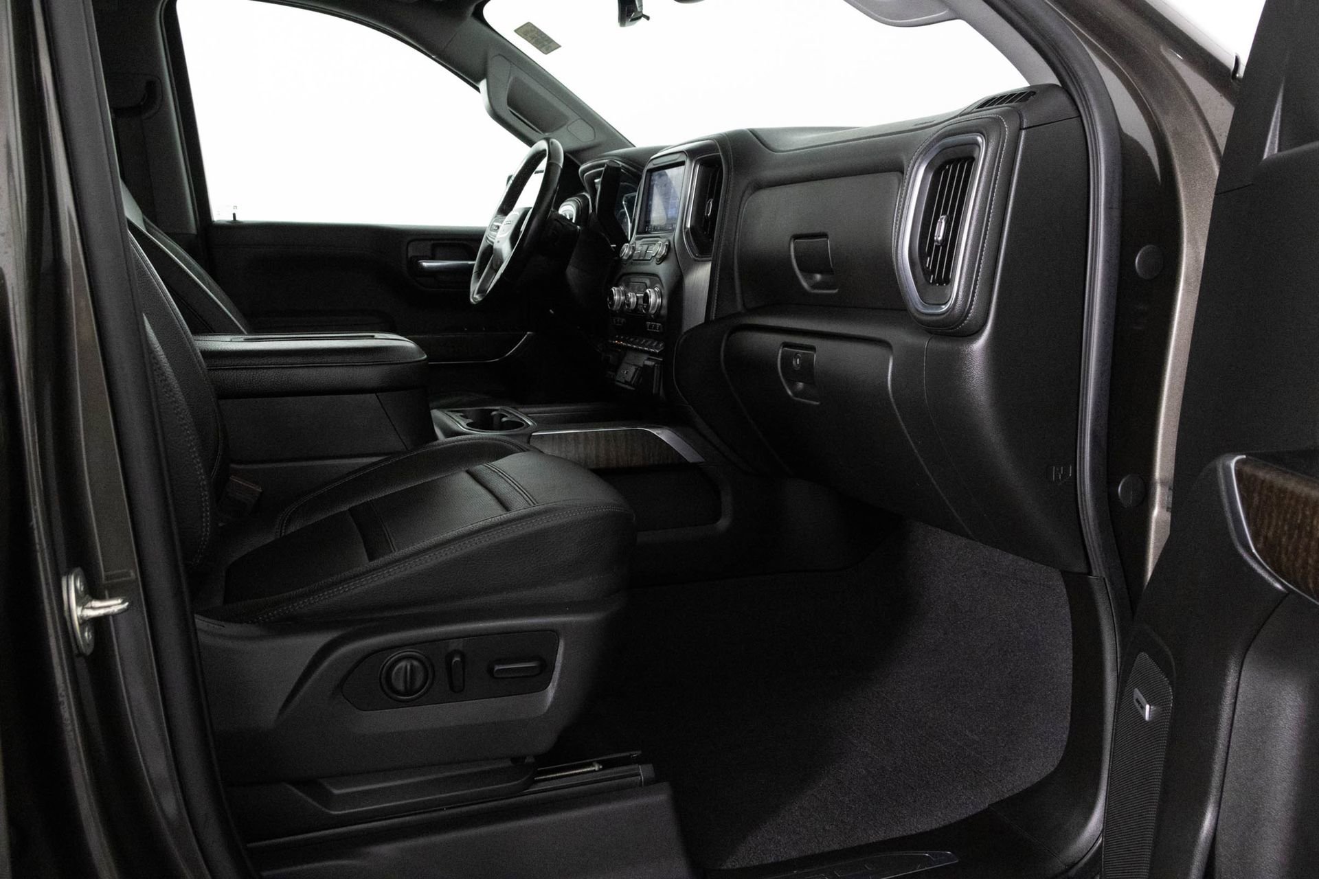 Used 2020 GMC Sierra 1500 Denali w/ Denali Ultimate Package image 37