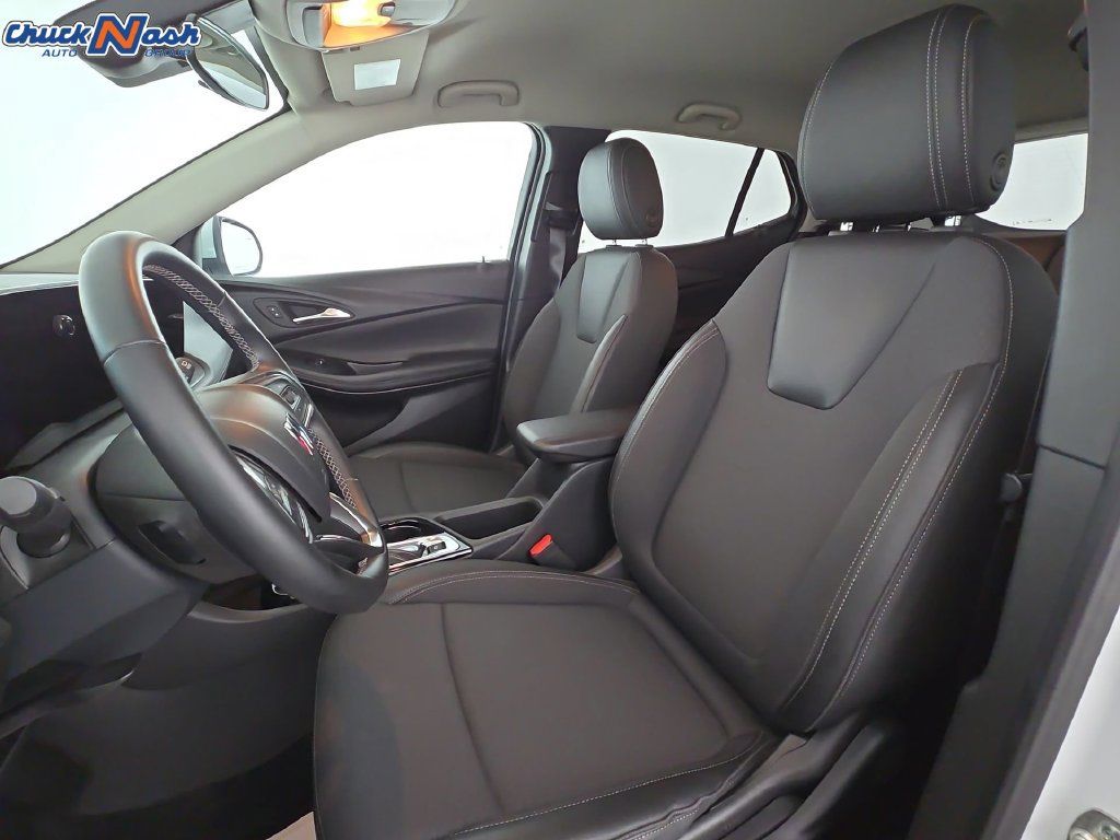 Used 2025 Buick Encore GX Preferred AWD/4WD image 24