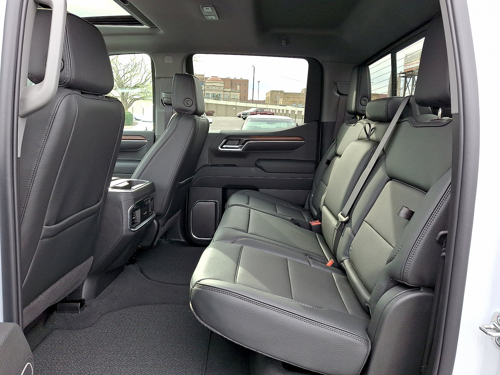 New 2026 GMC Sierra 1500 Denali w/ Technology Package AWD/4WD image 5