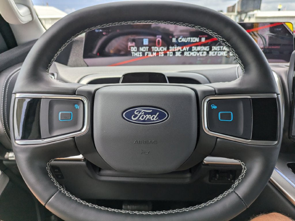 New 2027 Ford Expedition Platinum w/ Driver's Package RWD image 30