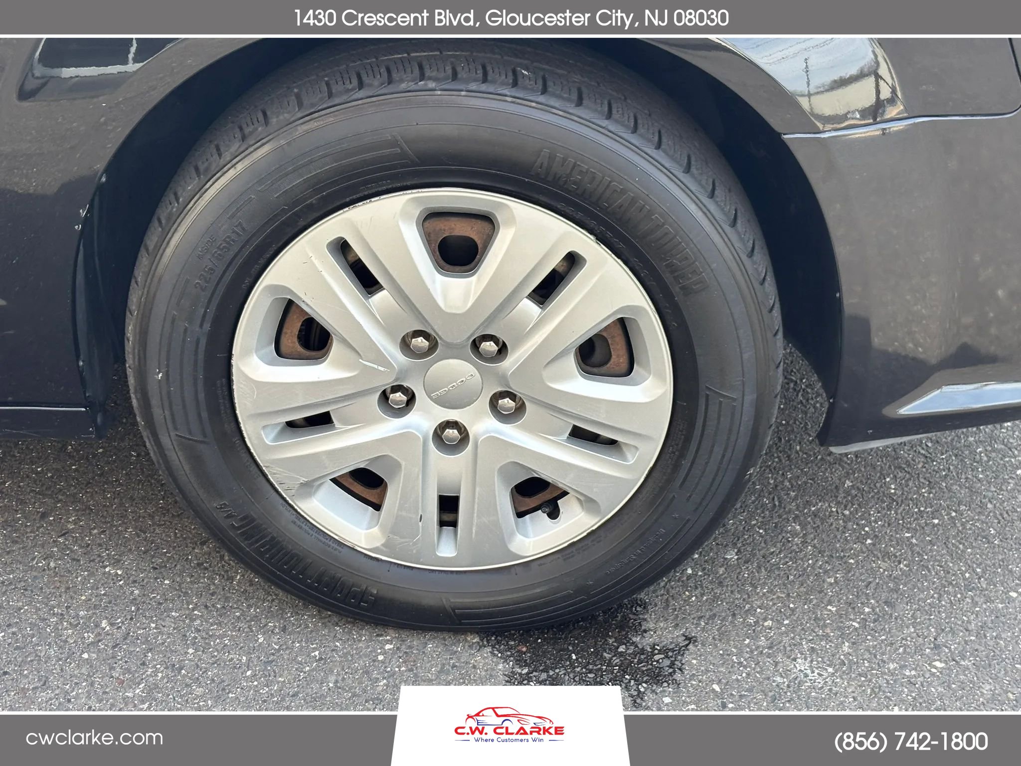 Used 2018 Dodge Grand Caravan SE w/ UConnect Hands-Free Group image 22