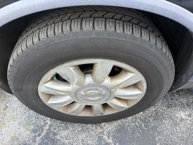 Used 2012 Buick Enclave Leather FWD image 4