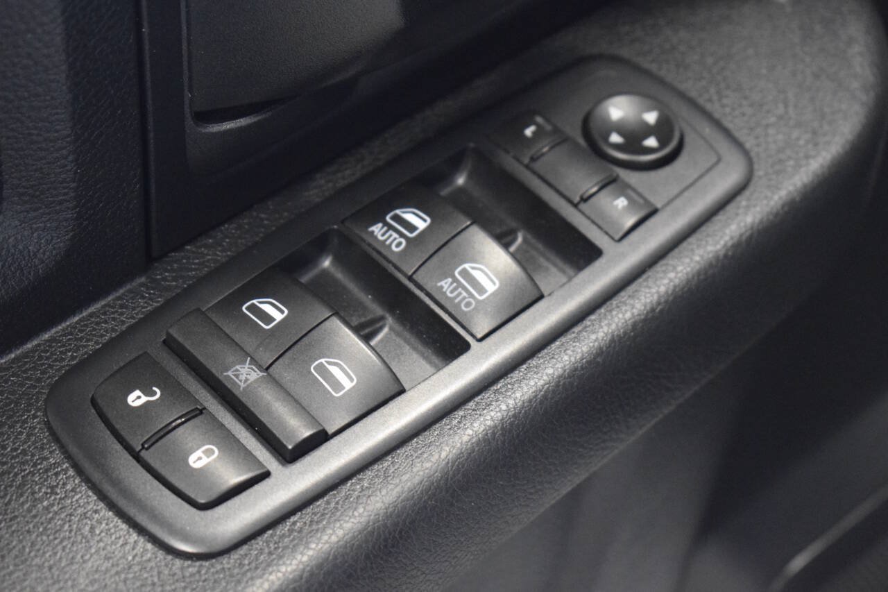 Used 2016 RAM 1500 Tradesman w/ Popular Equipment Group RWD image 38