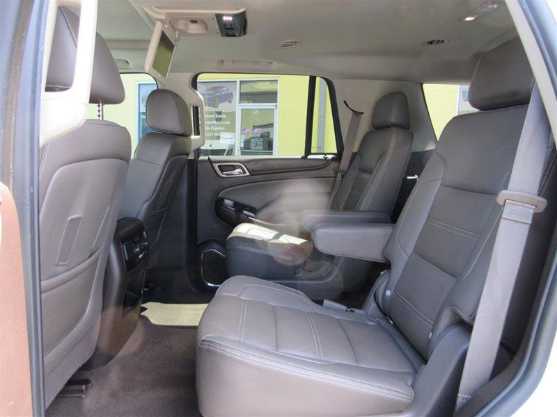 Used 2016 GMC Yukon Denali w/ Open Road Package AWD/4WD image 28