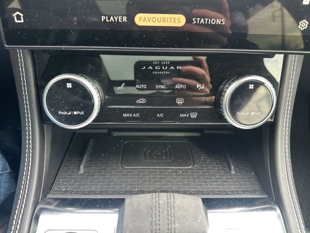 Used 2024 Jaguar F-PACE R-Dynamic S image 14