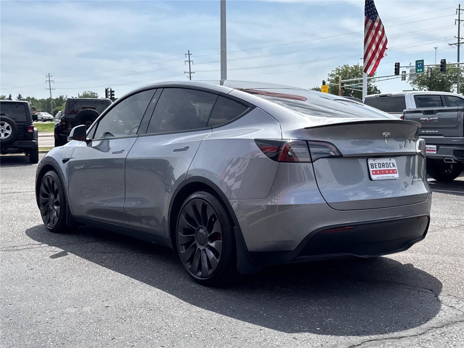 Used 2025 Tesla Model Y Performance AWD/4WD image 5