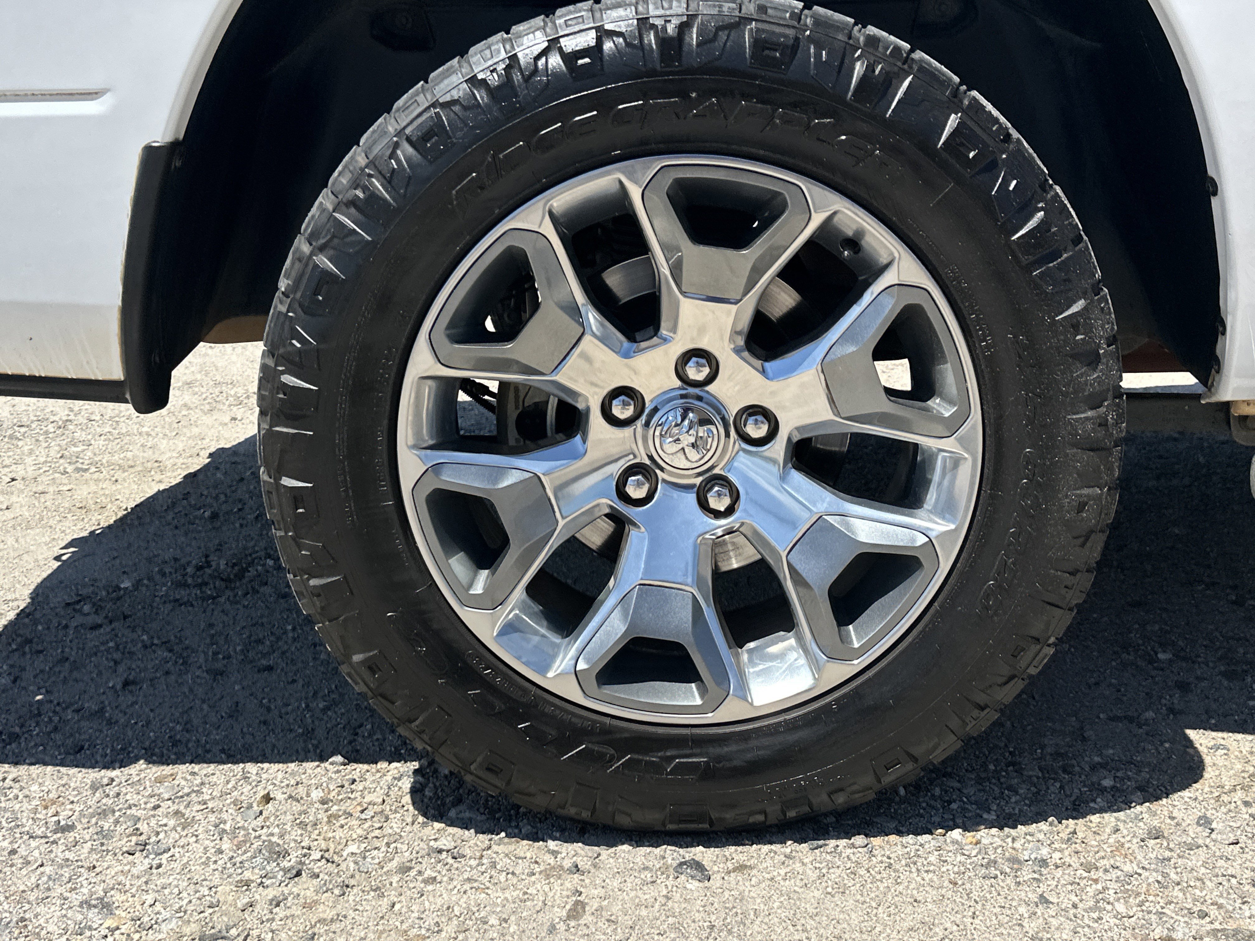 Used 2017 RAM 1500 Limited AWD/4WD image 18
