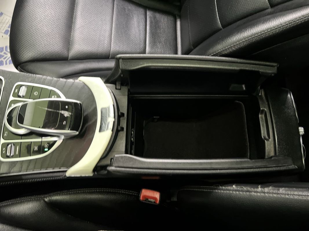 Used 2017 Mercedes-Benz GLC 300 4MATIC Coupe w/ Premium 2 Package image 27