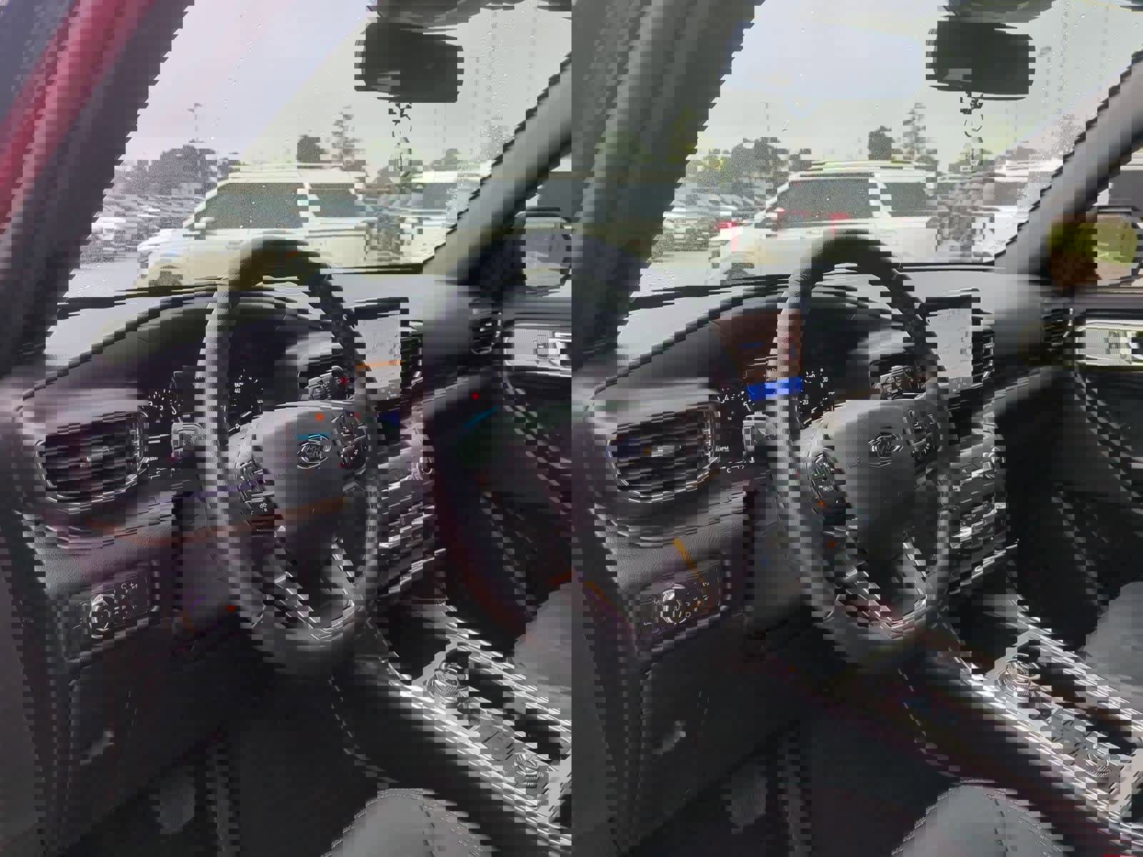 Used 2020 Ford Explorer Limited image 8
