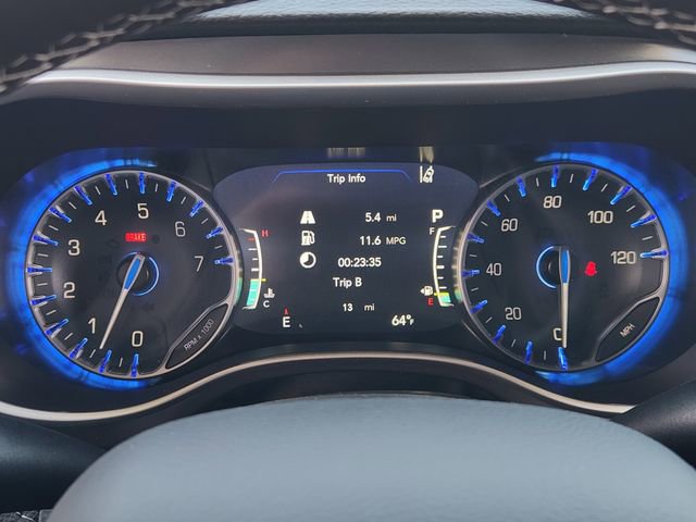 New 2026 Chrysler Pacifica Select image 11