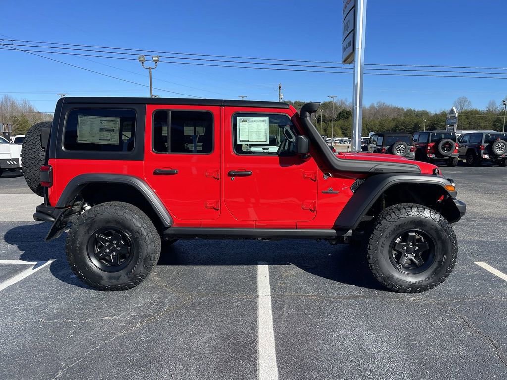New 2024 Jeep Wrangler Unlimited Rubicon w/ Technology Group image 7