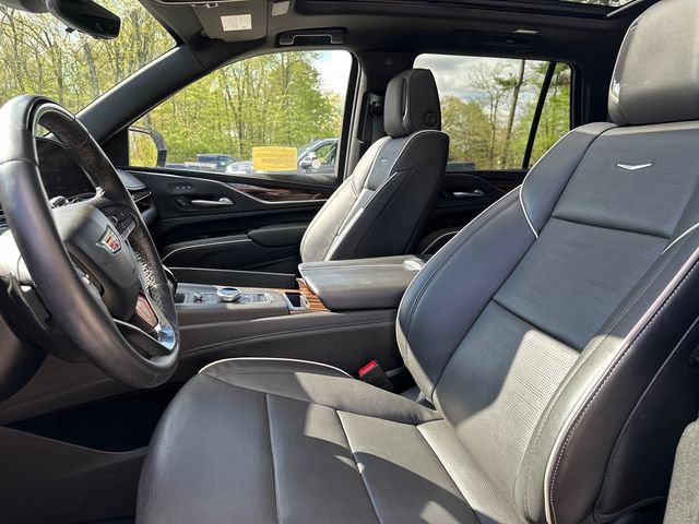 Used 2024 Cadillac Escalade Premium Luxury w/ Touring Package AWD/4WD image 43