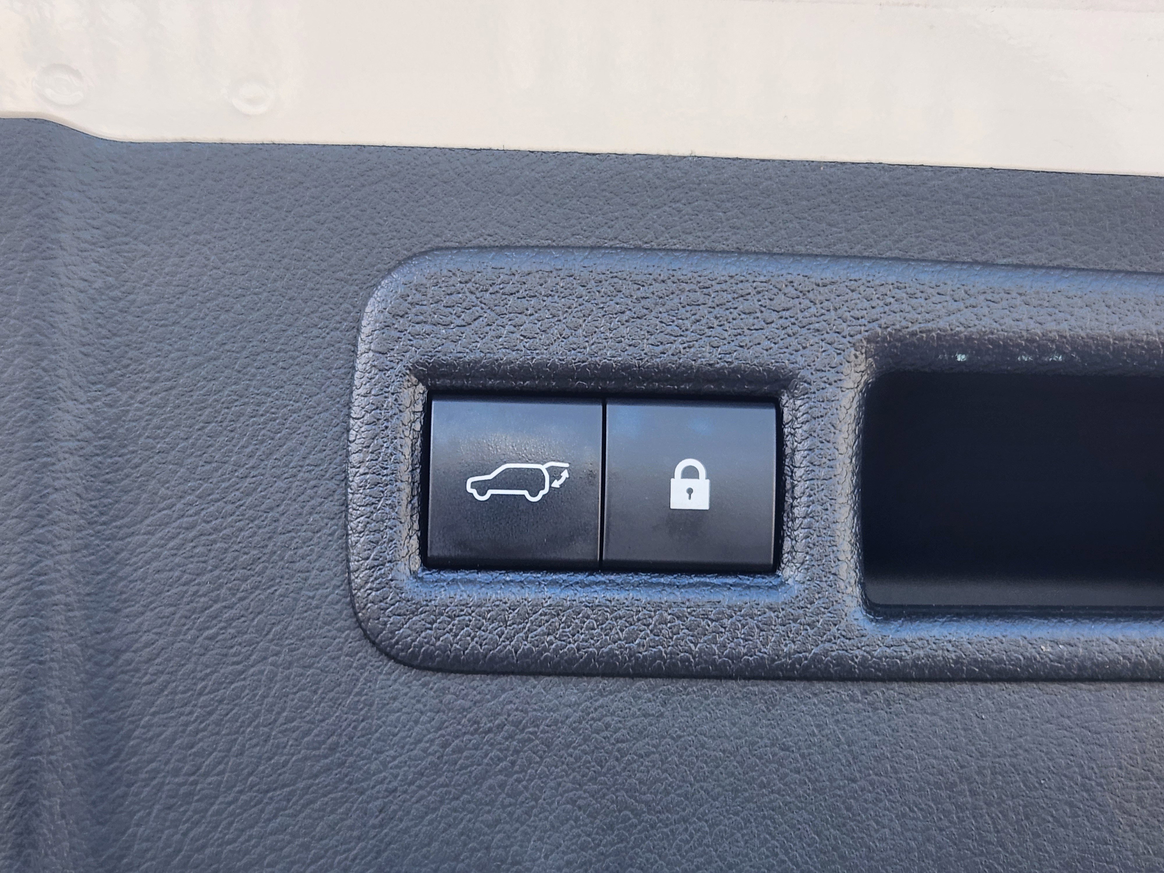 Used 2018 Lexus NX 300 FWD w/ Premium Package image 19