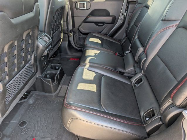 Used 2023 Jeep Gladiator Rubicon w/ Cold Weather Group image 25