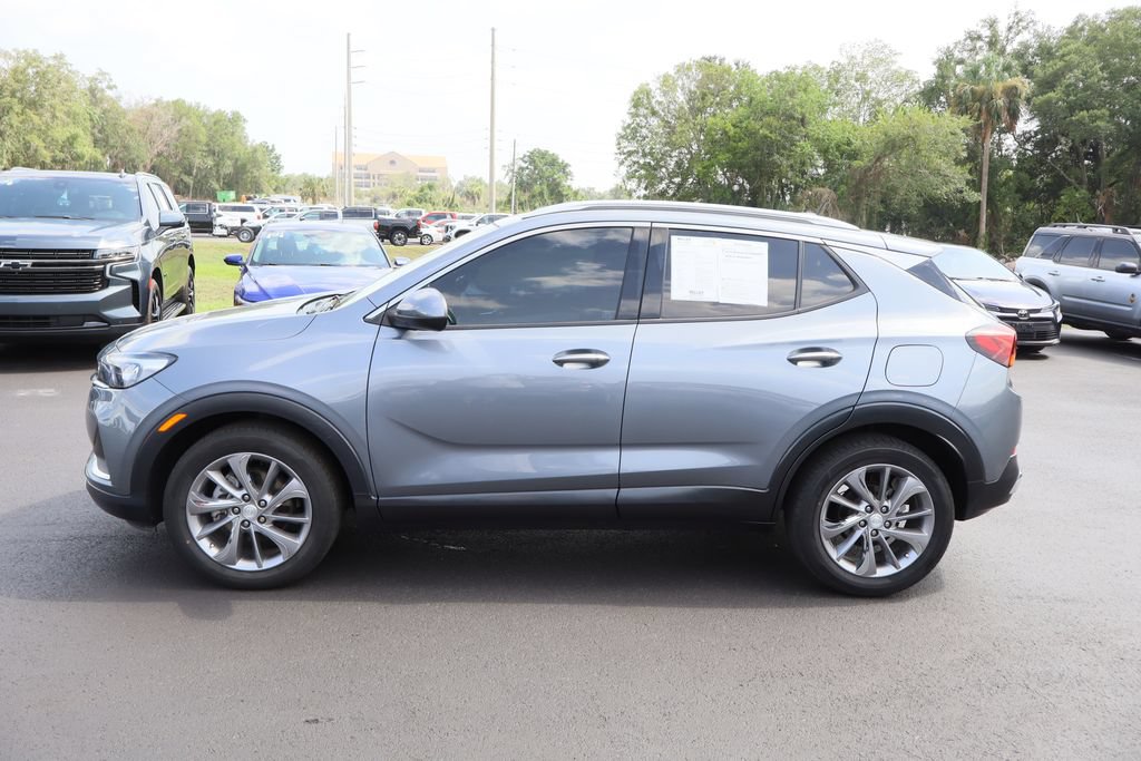 Certified 2022 Buick Encore GX Essence w/ Experience Buick Package FWD image 6