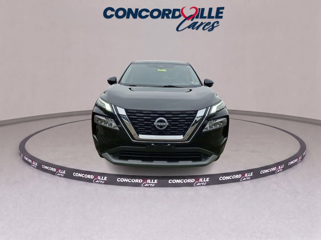 Certified 2023 Nissan Rogue SV AWD/4WD image 3