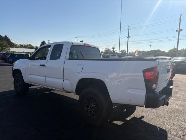 Used 2023 Toyota Tacoma SR AWD/4WD image 5