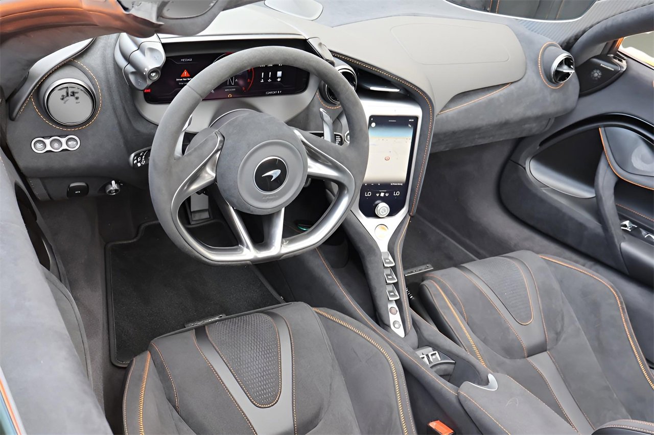 New 2025 McLaren 750S Spider image 12