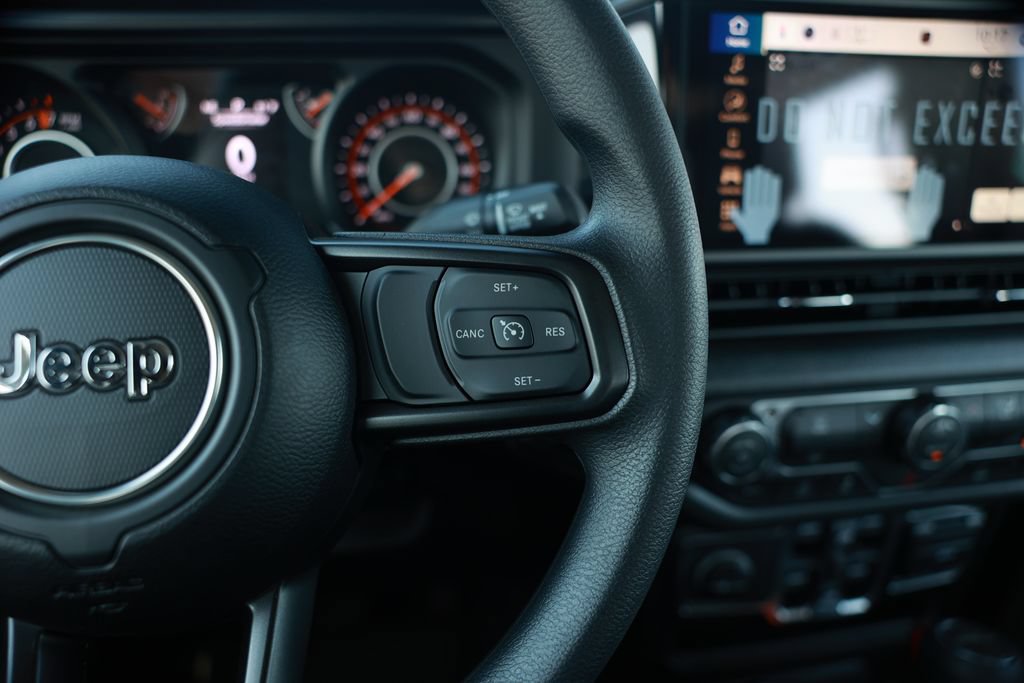 New 2026 Jeep Gladiator Sport AWD/4WD image 19