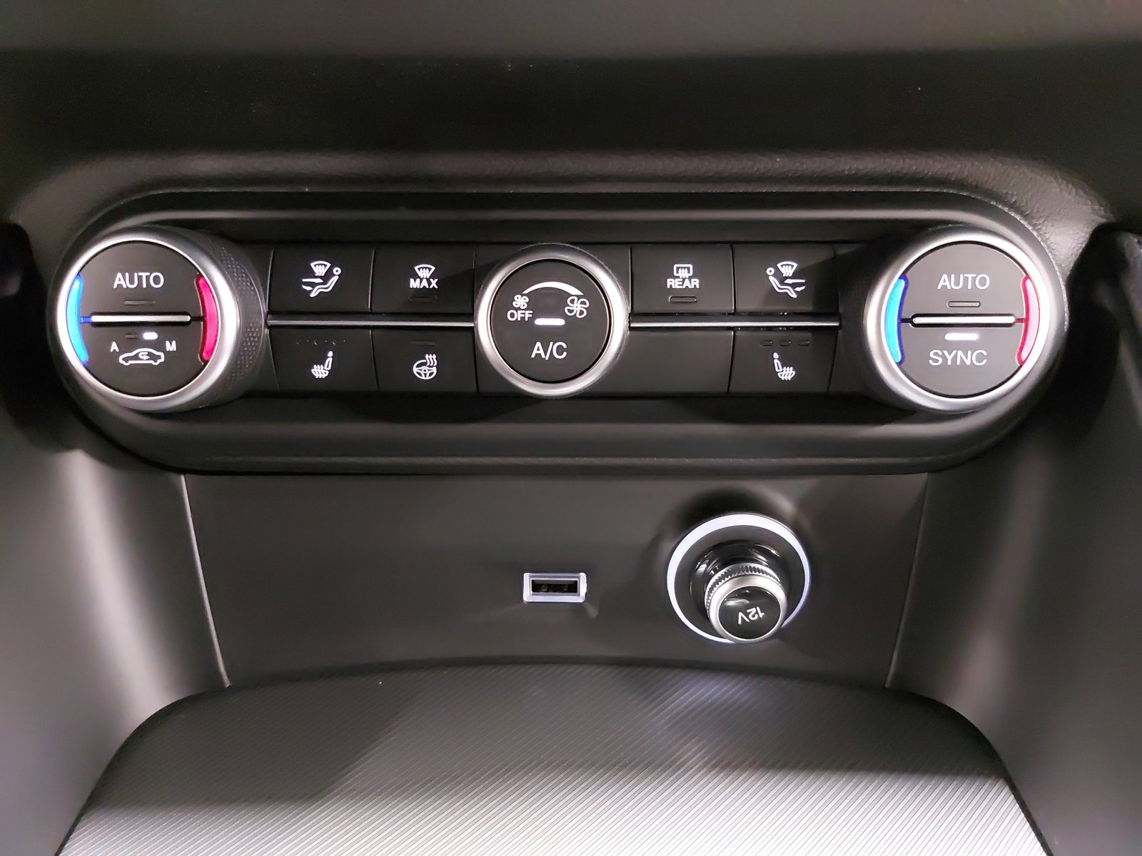 New 2025 Alfa Romeo Stelvio Sprint image 22