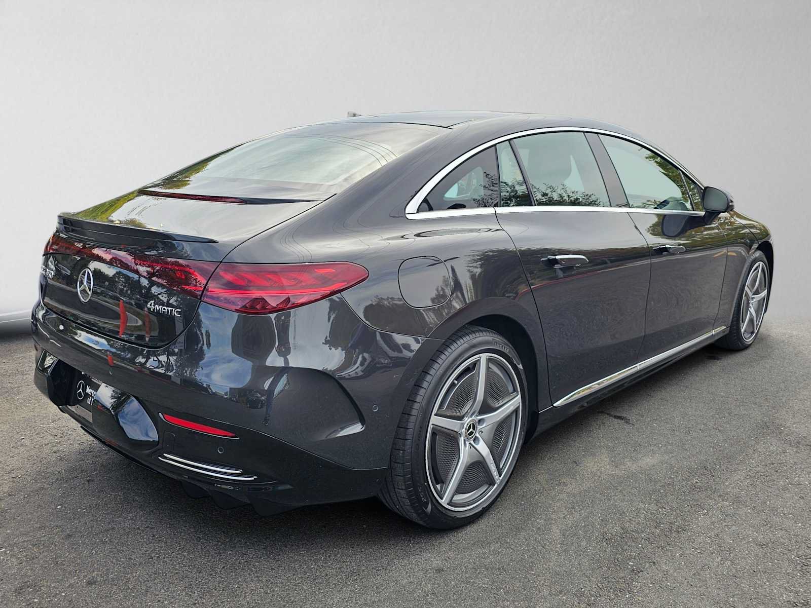 Used 2023 Mercedes-Benz EQE 350+ 4MATIC Sedan image 3