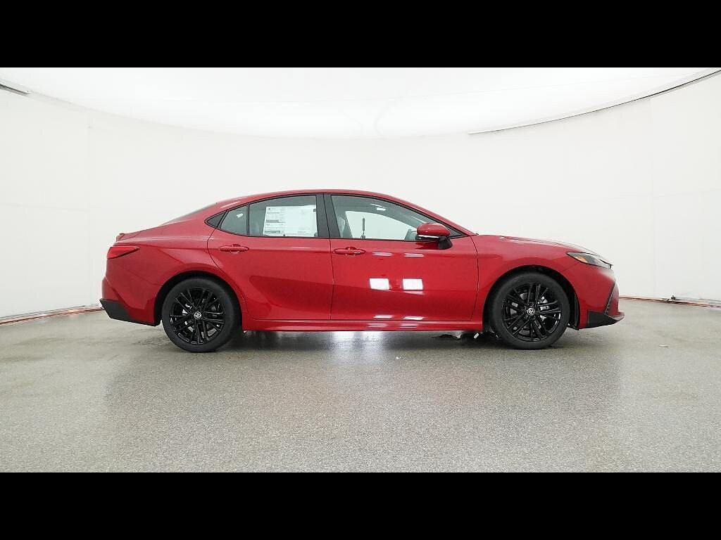 Used 2026 Toyota Camry SE FWD image 64