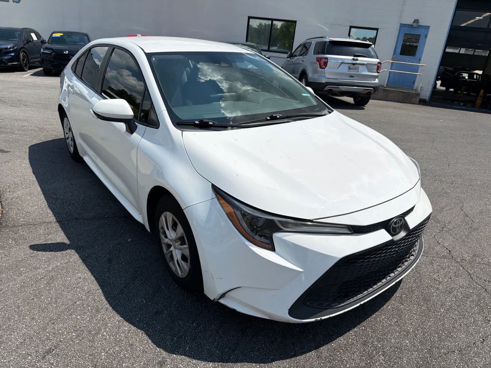 Used 2021 Toyota Corolla L FWD image 13