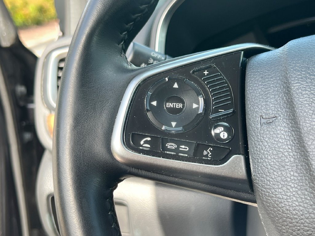 Used 2018 Honda CR-V Touring image 39