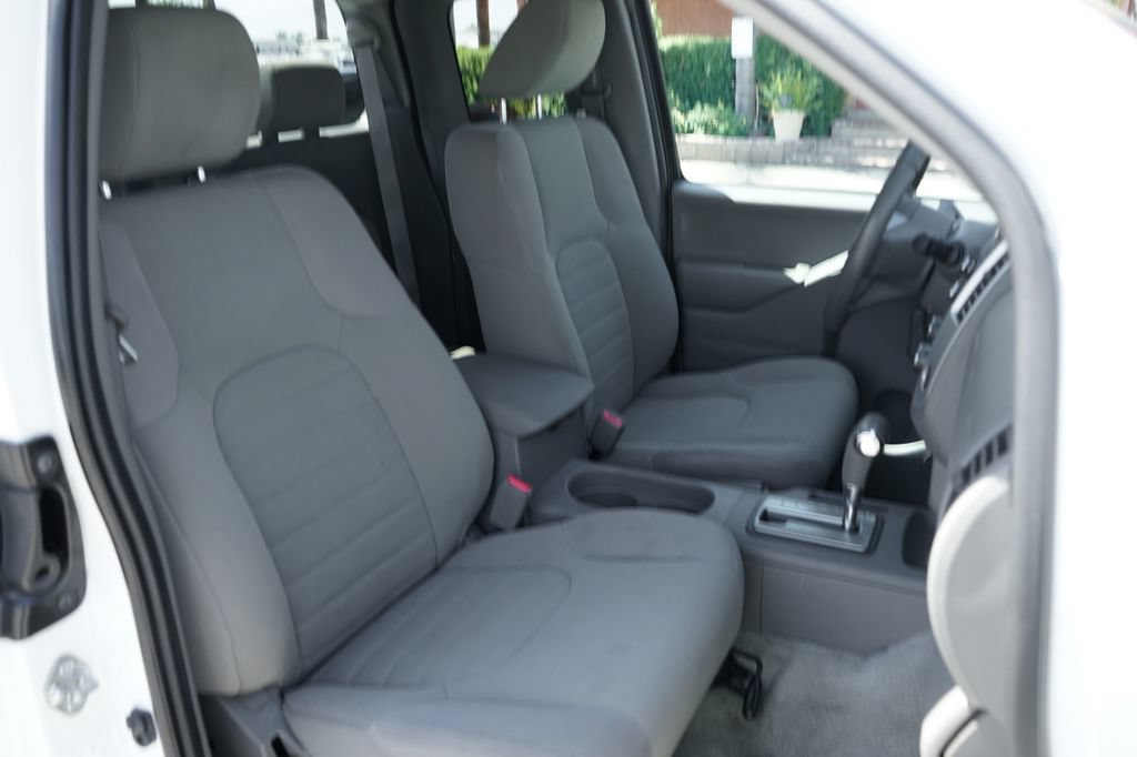 Used 2018 Nissan Frontier S RWD image 31