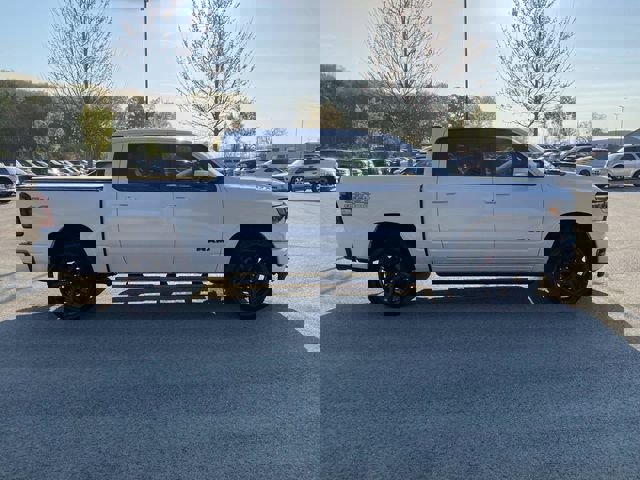 Used 2020 RAM 1500 Laramie image 2