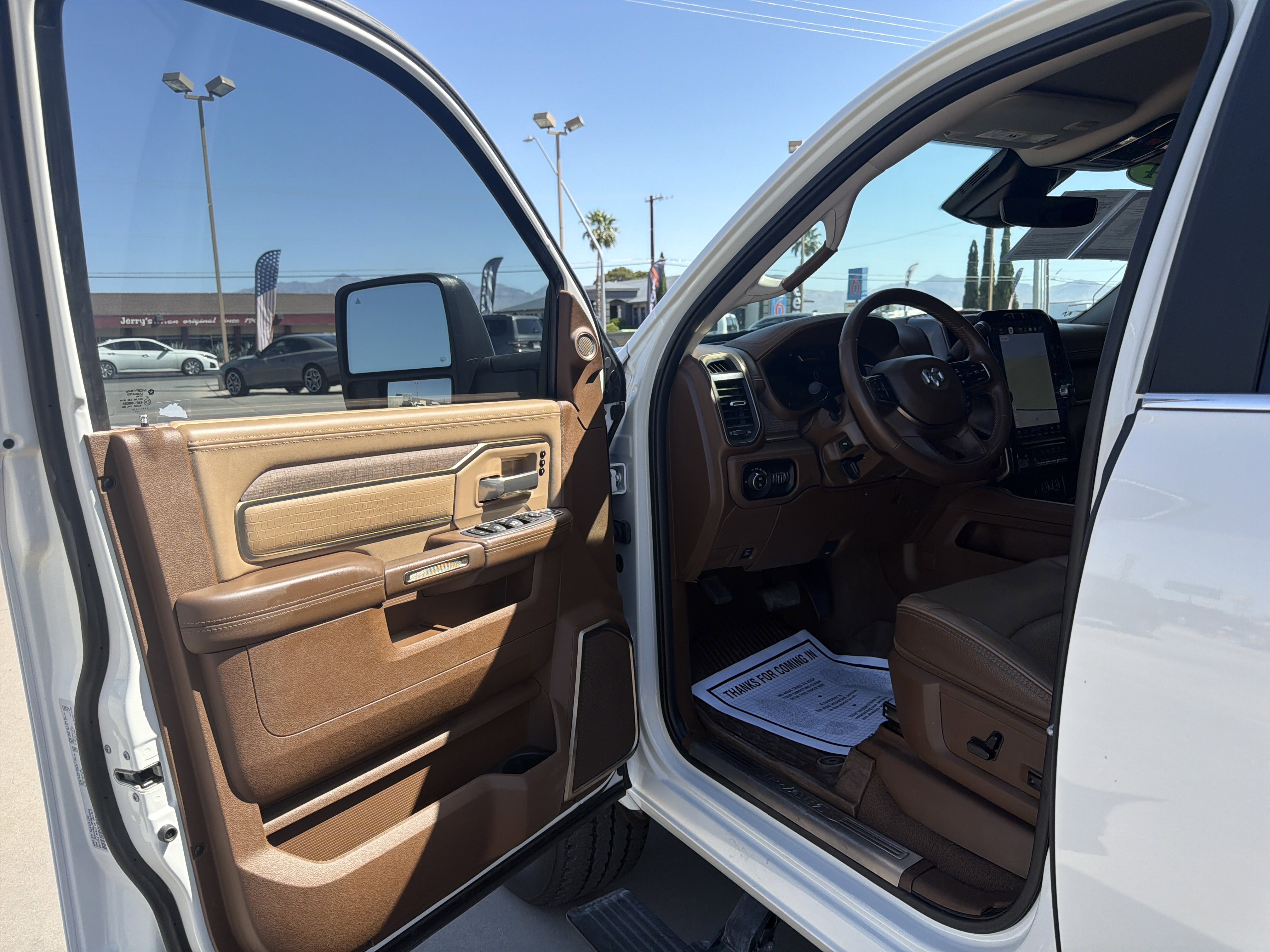 Used 2024 RAM 2500 Limited w/ Safety Group AWD/4WD image 8