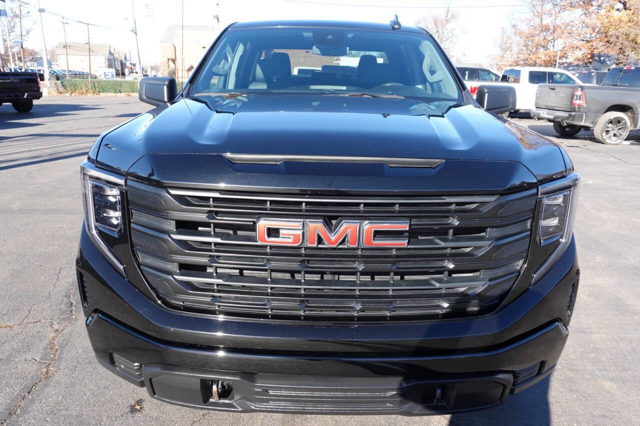 Used 2023 GMC Sierra 1500 Pro w/ Graphite Edition image 6