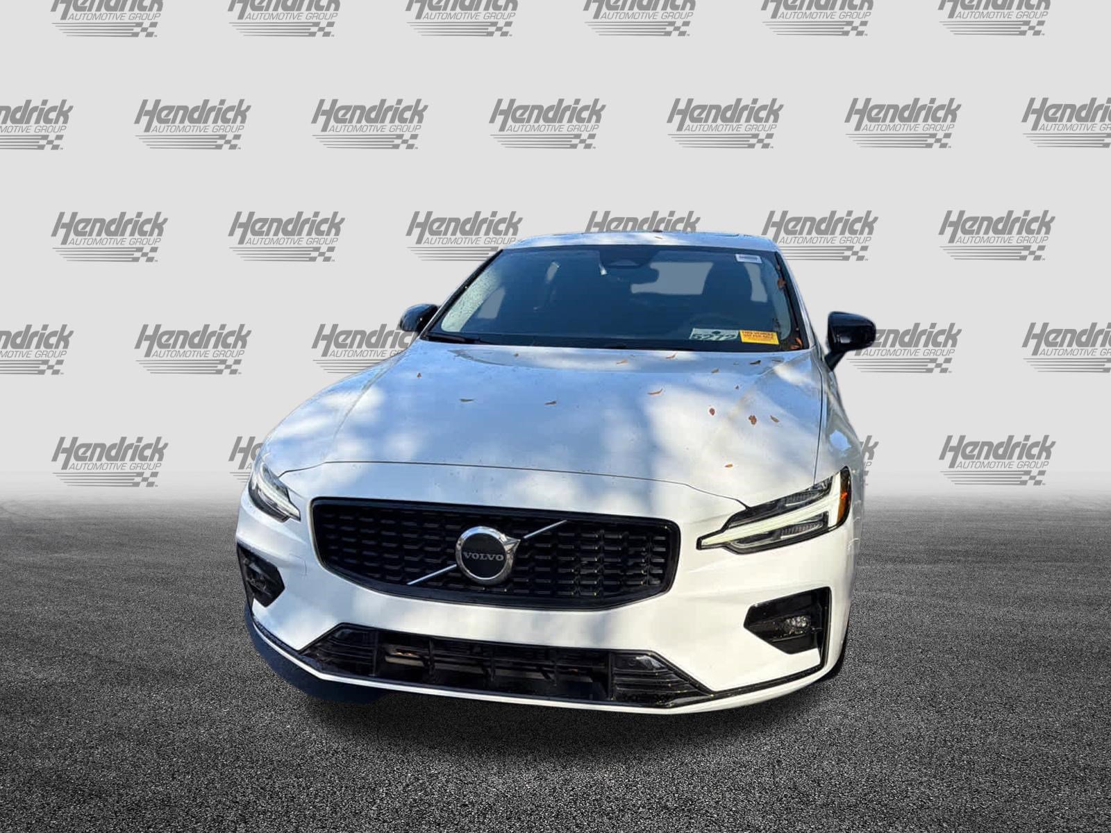 Certified 2024 Volvo S60 B5 Core image 7