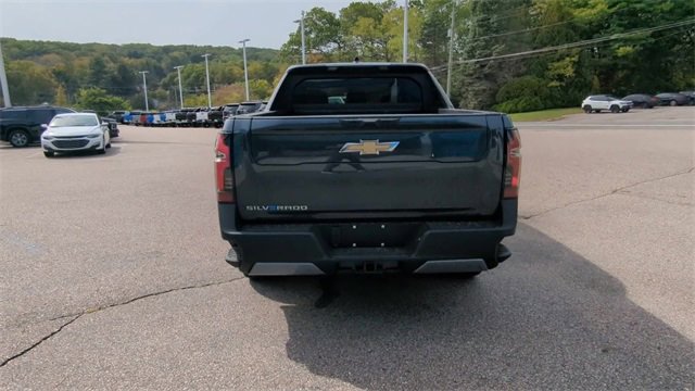 New 2026 Chevrolet Silverado EV LT w/ Premium Package image 7