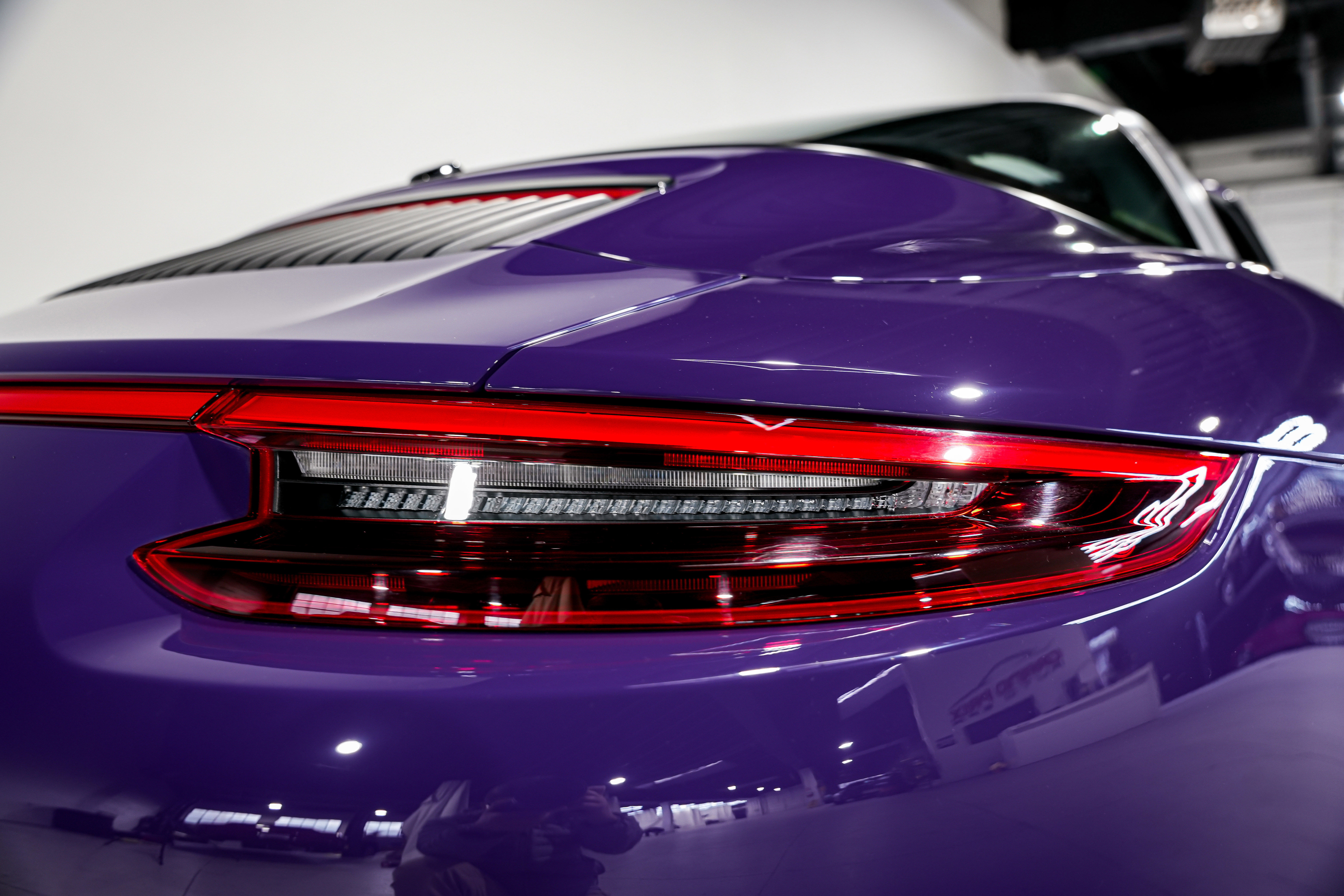 Used 2018 Porsche 911 Targa 4 GTS image 36