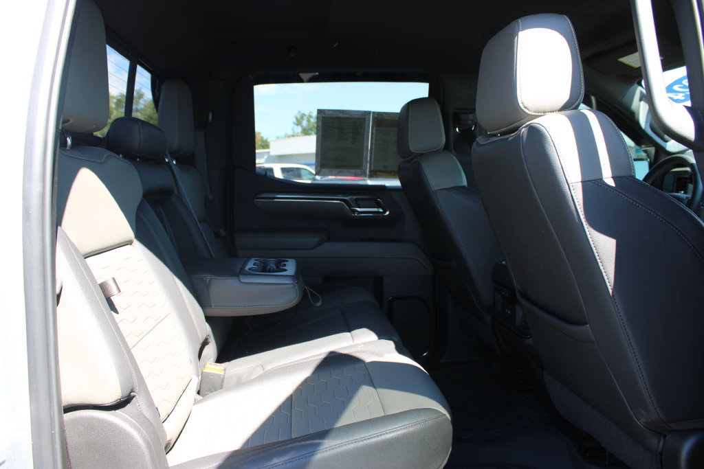 Used 2024 Chevrolet Silverado 1500 ZR2 w/ ZR2 Bison Edition AWD/4WD image 38