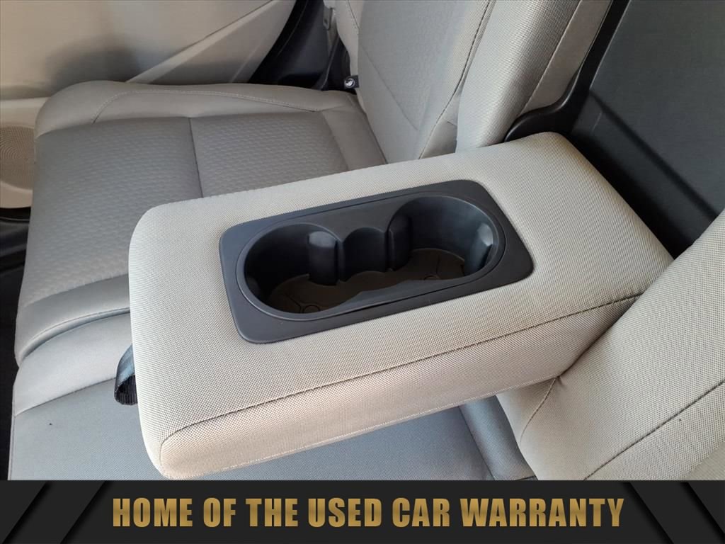 Used 2018 Ford Escape SE image 30