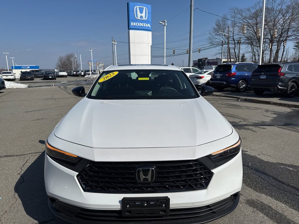 Used 2025 Honda Accord SE image 3